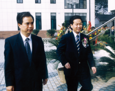 原全国人大副委员长李建国视察利君